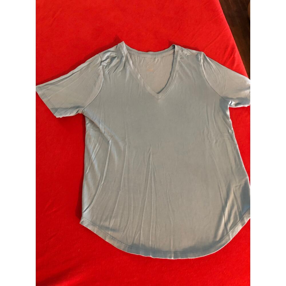 A New Day light blue v-neck short sleeve t-shirt Size XS